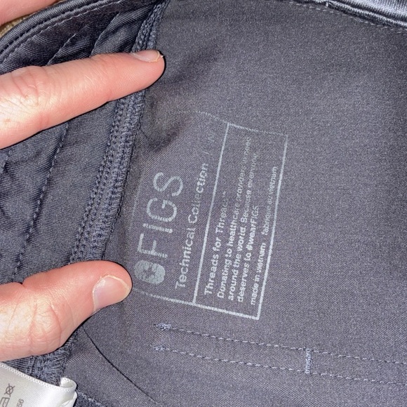 Figs Charcoal Joggers - Picture 5 of 7